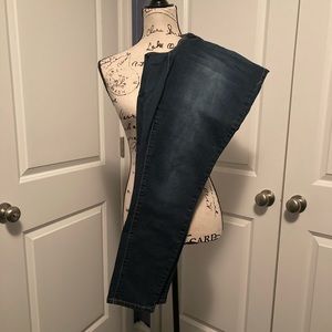 YMI Jeans 16